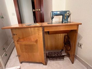 Máquina de coser Sigma años 50