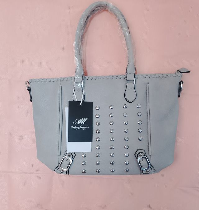 Bolso Andrea Massi Gris con Tachuelas