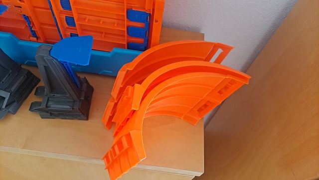 Baúl Hot Wheels (no incluye coches)