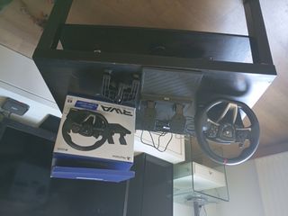 Volante y Pedales RWA para PS4 y PS5
Y PC