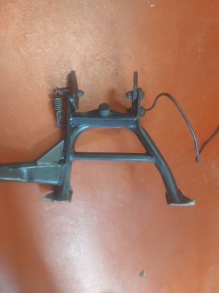 Caballete Central Suzuki Burgman 650 2003