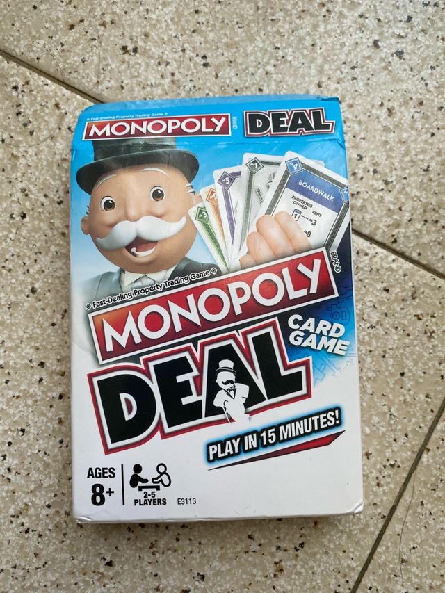 Monopoly Deal Juego de Cartas Nuevo