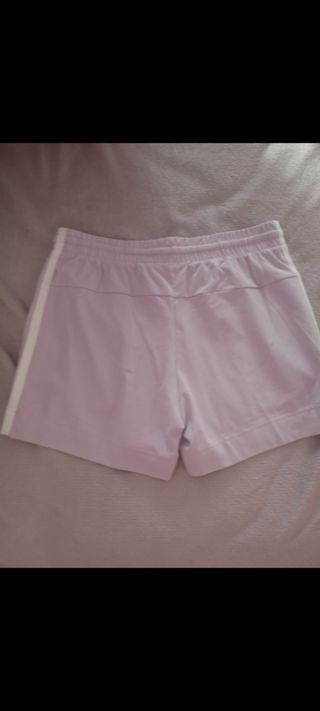 Pantalón corto Adidas rosa