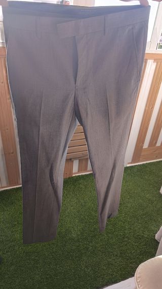 Pantalón de traje gris talla 42