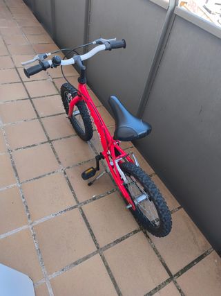 Bicicleta BH California Roja infantil. Poco uso.