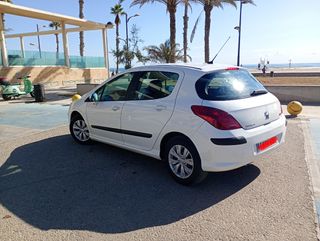 Peugeot 308 2010