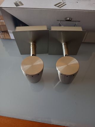 Focos de teto em metal