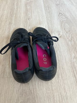 botas de fútbol