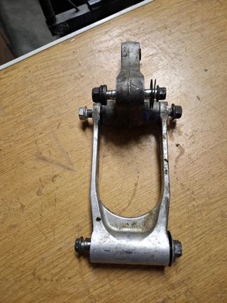 Bieleta Suspensión Suzuki GSXR 1000 K7 K8