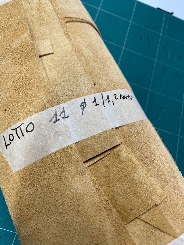 Ritagli Pelle Lotto 11