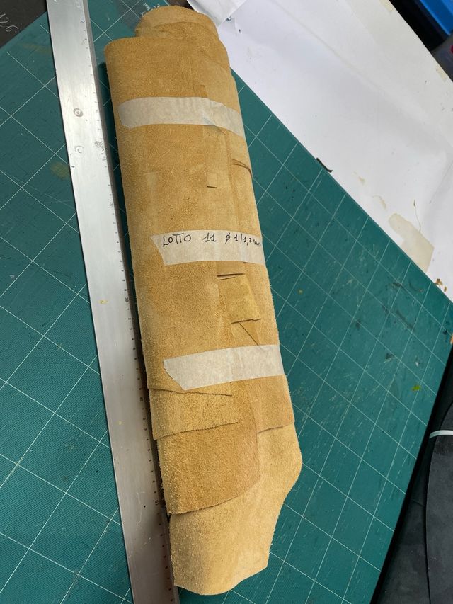 Ritagli Pelle Lotto 11