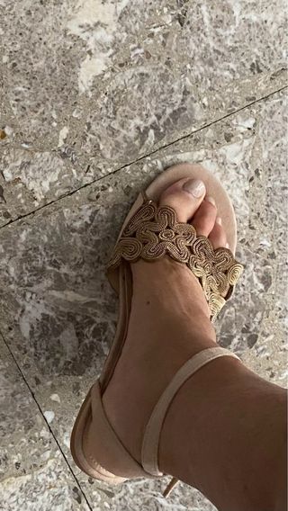 Sandali bassi Tata beige/oro Tg 40