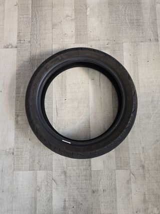 Neumático 120/70 - 15 MC 56S USADO MICHELLIN