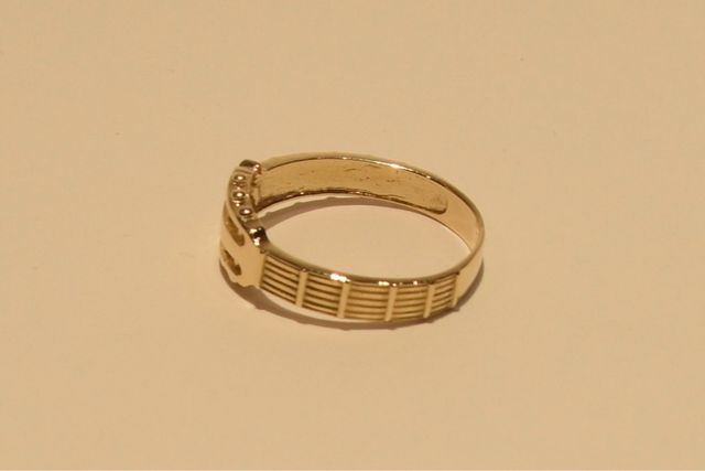 SORTIJA GUITARRA DE ORO 18K/3.7Gr