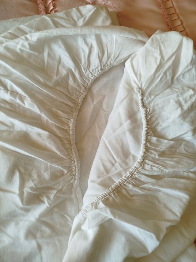 Lote de sábanas variadas