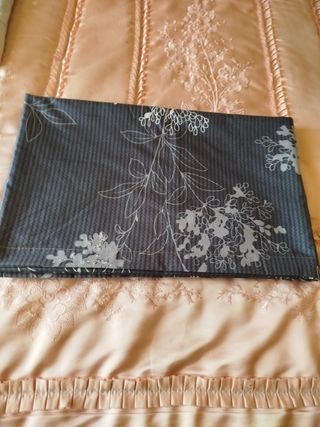 Lote de sábanas variadas