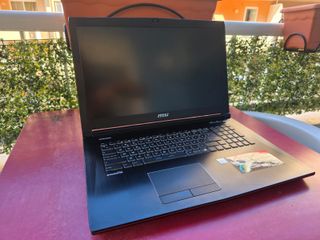 Portátil Gaming MSI GE72 7RE Apache Pro