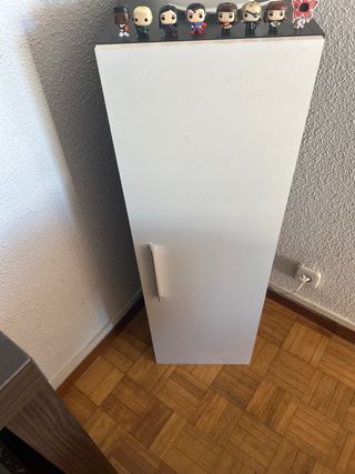Mueble de salón blanco