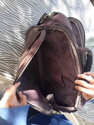 Maletín portátil marrón