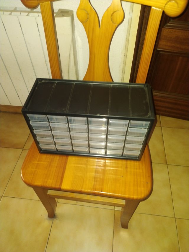 Organizador de cajones para piezas pequeñas