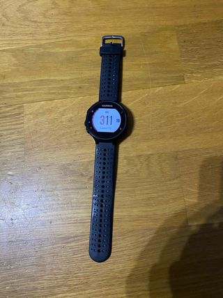Reloj Garmin Forerunner 235 Negro