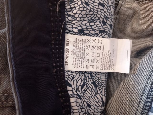 Pantalón pirata negro vaquero