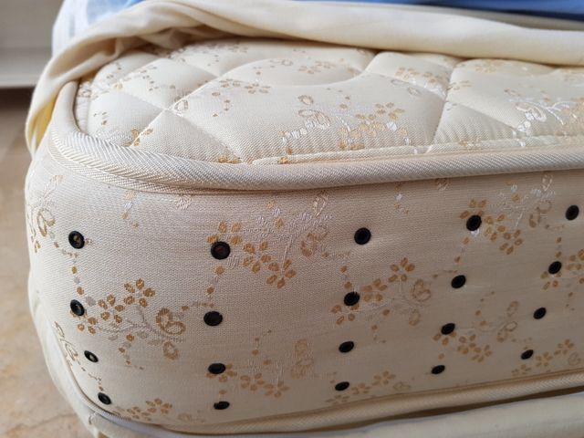 Colchón Pikolín 140cm + funda de regalo