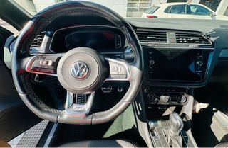 Volkswagen Tiguan 2.0 TDI Sport RLine 4 Motion DSG