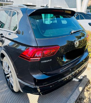 Volkswagen Tiguan 2.0 TDI Sport RLine 4 Motion DSG