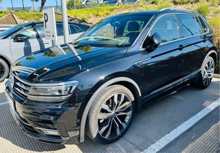 Volkswagen Tiguan 2.0 TDI Sport RLine 4 Motion DSG