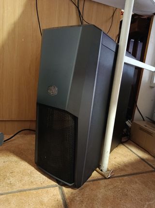 PC Gaming Cooler Master 16GB RAM 1TB SSD