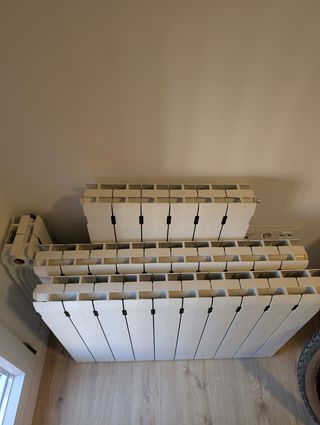 Radiadores de Agua Blancos