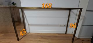 Consola de hierro y cristal dorada