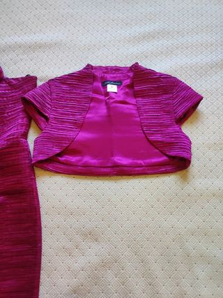 Vestido de fiesta rosa  /fucsia con chaqueta 