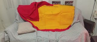 Capote de torear y muleta 