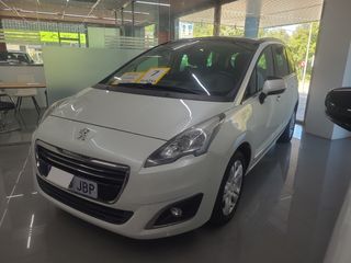 Peugeot 5008 2014