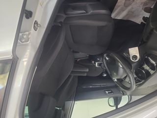 Peugeot 5008 2014