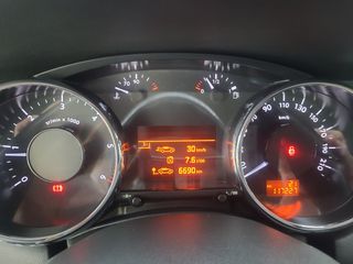 Peugeot 5008 2014