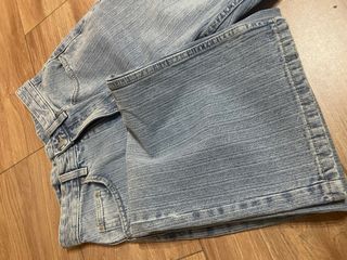 Pantalones Vaqueros Anchos Hombre “Zara”
