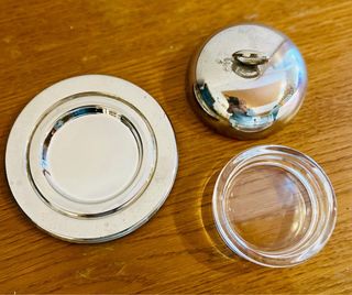 Burriera vintage con coperchio in argento