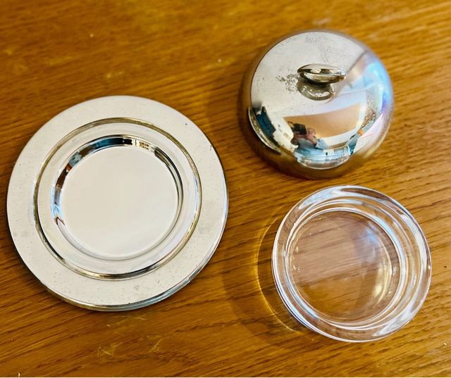 Mantequillero vintage con tapa plateada