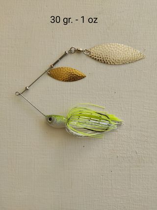 5 Spinnerbait en 5 pesos distintos 
