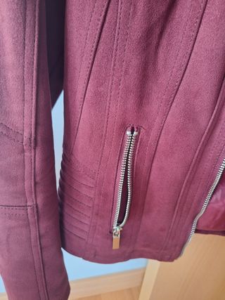 Cazadora  corta granate Talla S