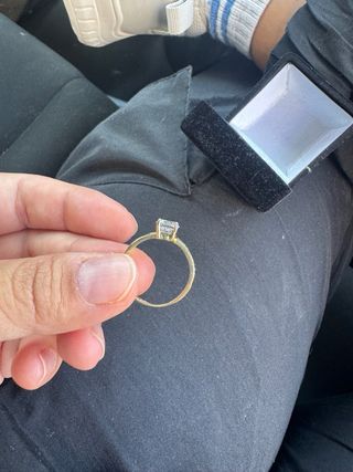 Anillo de compromiso oro con diamante