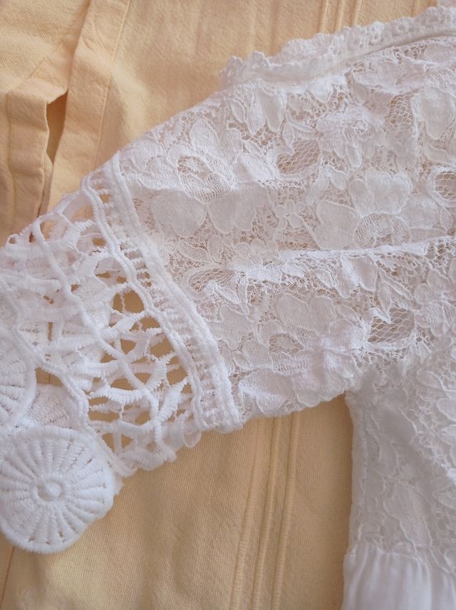 Vestido playero blanco encaje