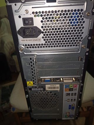 Torre HP AMD Athlon (problema USB)