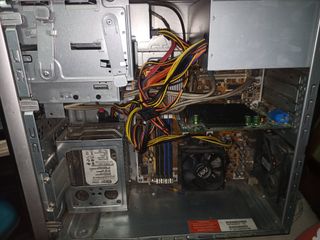 Torre HP AMD Athlon (problema USB)