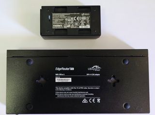 Ubiquiti EdgeRouter PoE + Inyector PoE