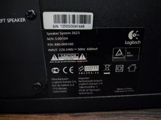 Altavoces Logitech THX Negro