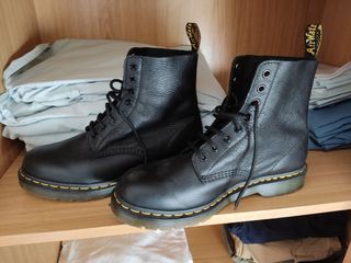 Botas Dr. Martens Pascal Talla 43